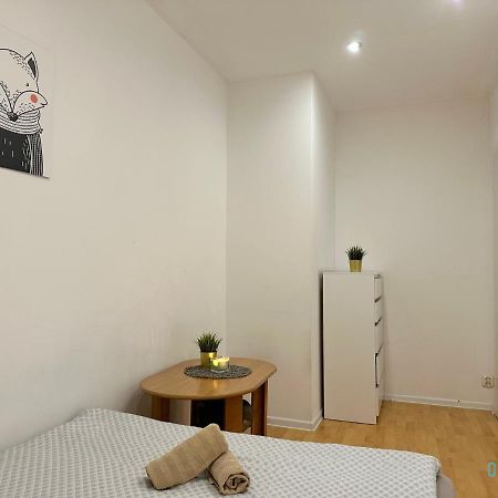 Square Room - 20 Minutes To Gdansk Old Town & Seaside 외부 사진
